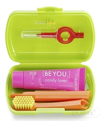 Curaprox Travel Set - 1x kefka,2xCPS, 1xpasta 10ml, zelený 1×1 set, zubná hygiena