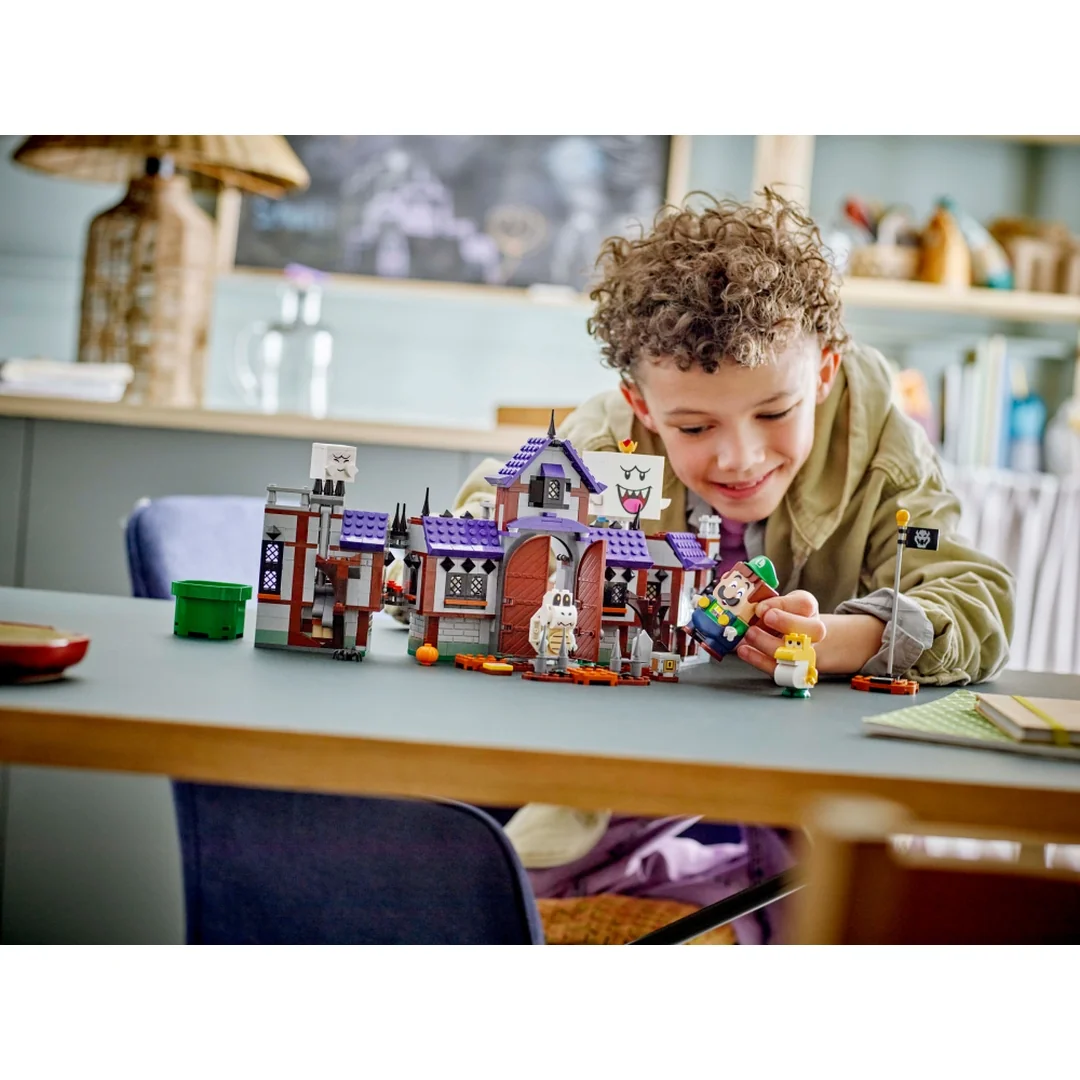 LEGO® Super Mario™ 71436 King Boo a strašidelné sídlo