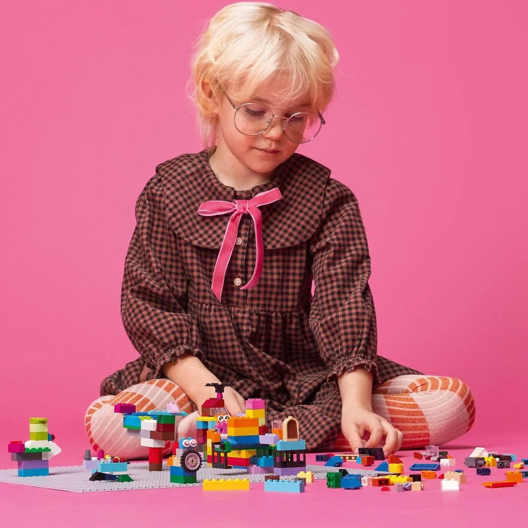 LEGO® Classic 11024 Sivá podložka na stavanie