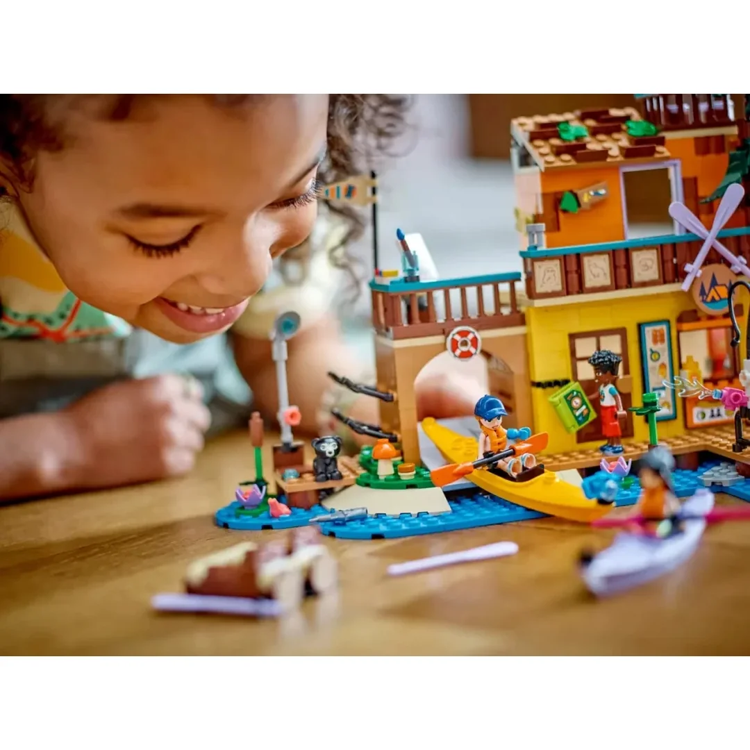 LEGO® Friends 42626 Dobrodružný tábor s vodnými športami