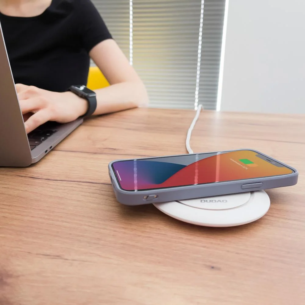 Bezdrôtová nabíjačka Qi 15 W - Biela 15W, micro USB (FEMALE)