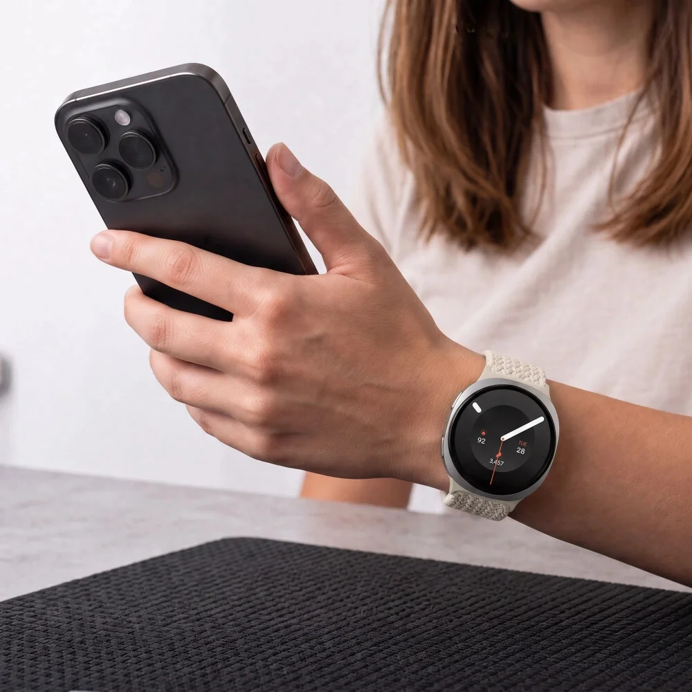 Tech-Protect Nylon Mag remienok na Samsung Galaxy Watch 8 / 9 / Classic (40 / 44 / 46mm), starlight