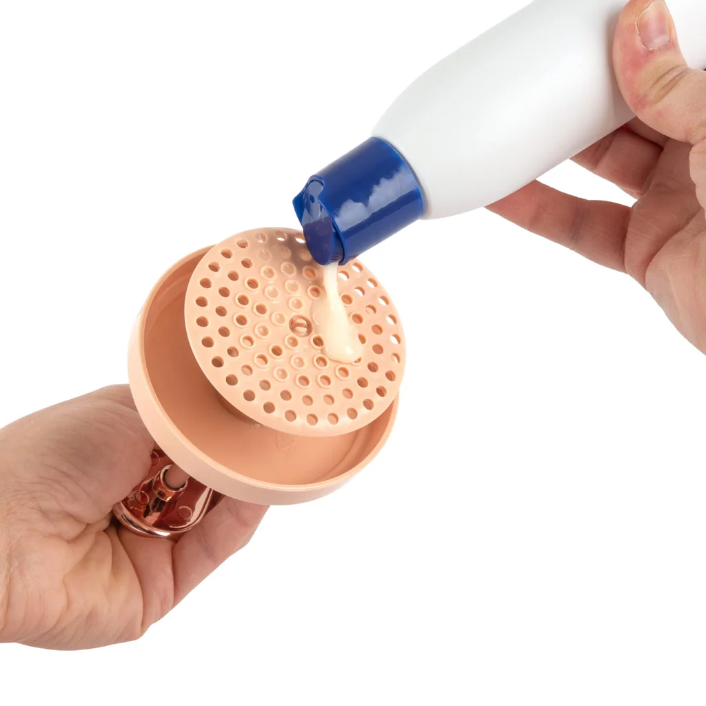 CHICCO Jemný čistiaci gél na tvár POP Softy Vanilla s peniacim dávkovačom 150 ml