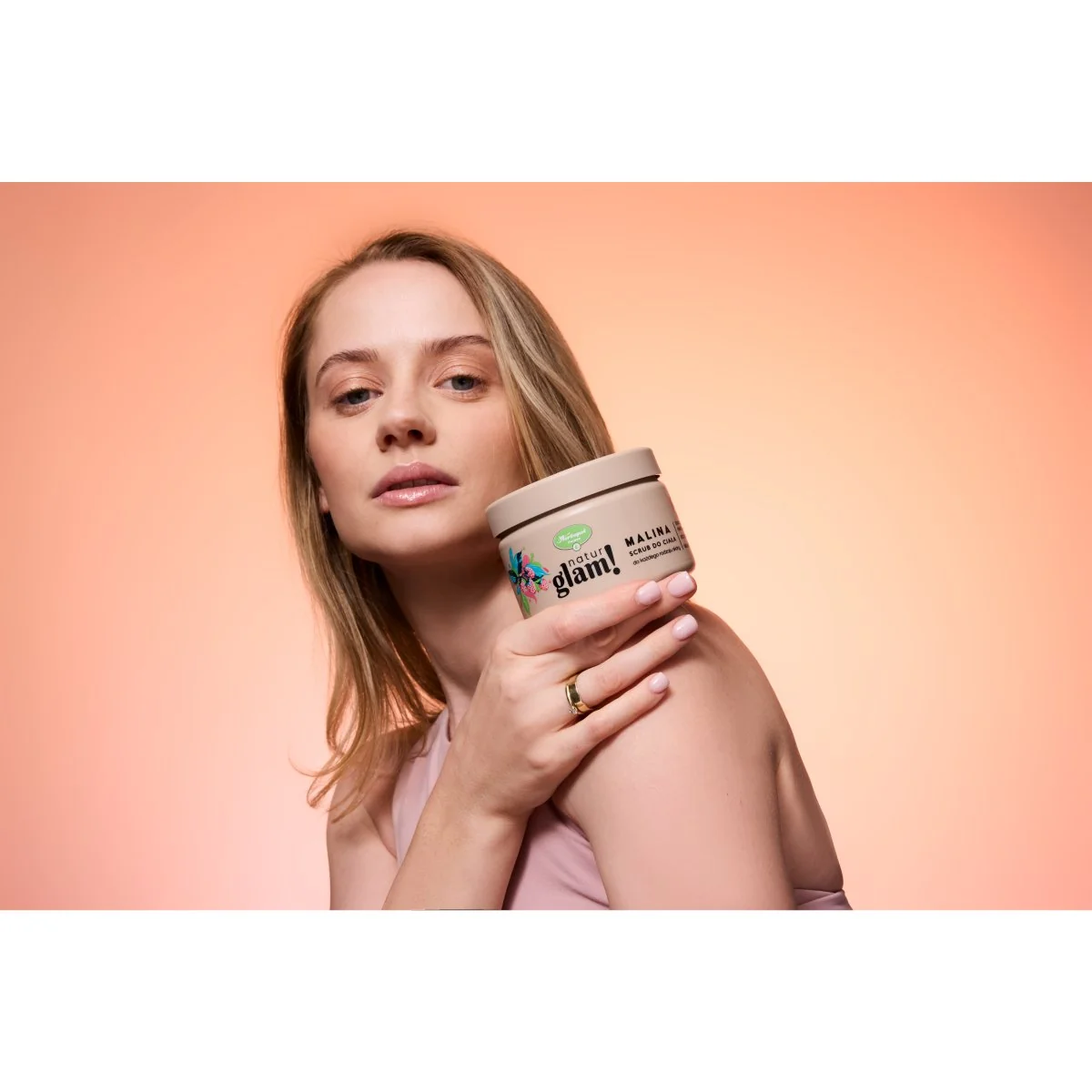 NaturGlam Malinový cukrový telový peeling 300 ml