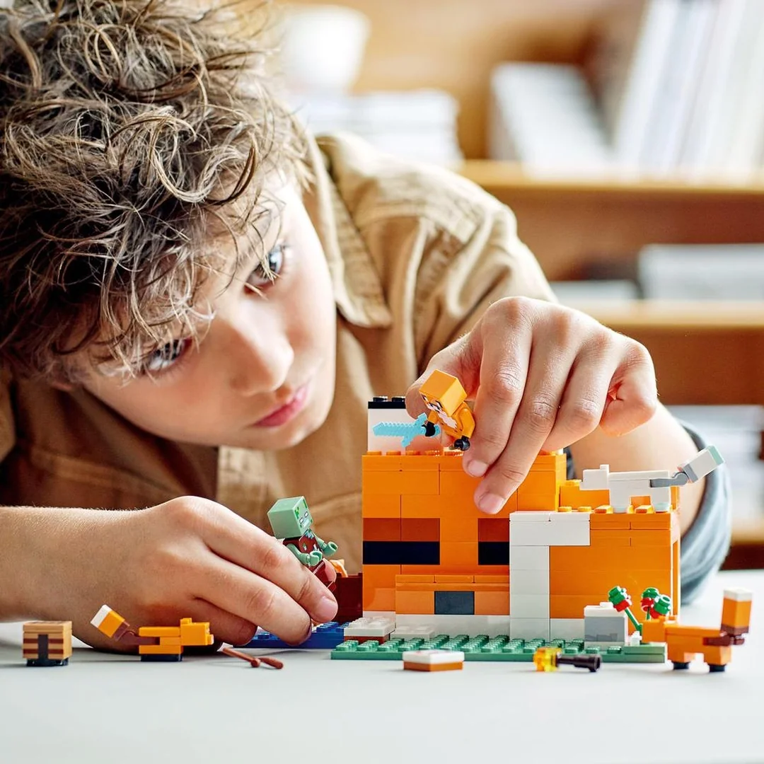 LEGO® Minecraft® 21178 Líščí domček