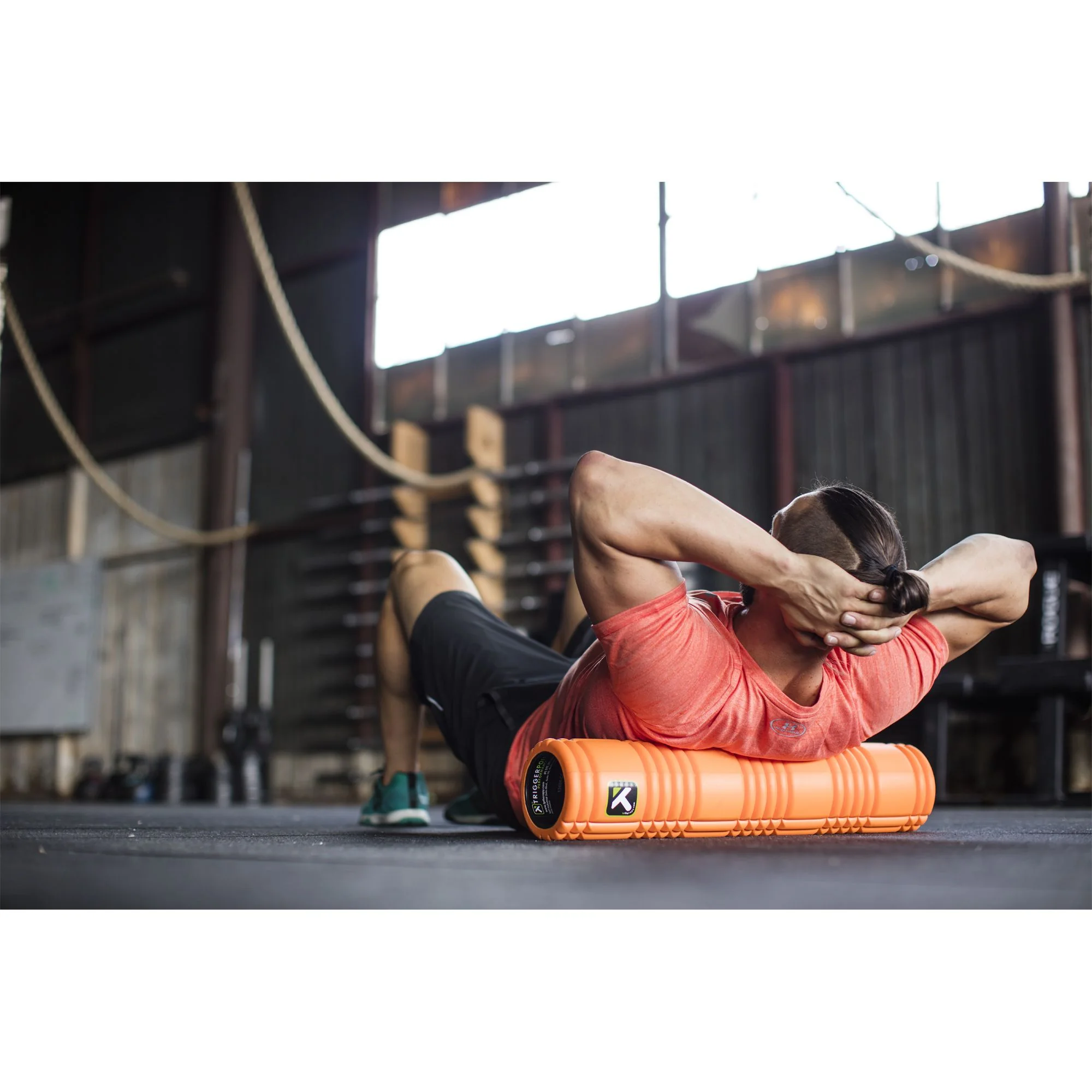 Masážny valec TriggerPoint GRID Foam Roller 2.0 Farba: oranžová