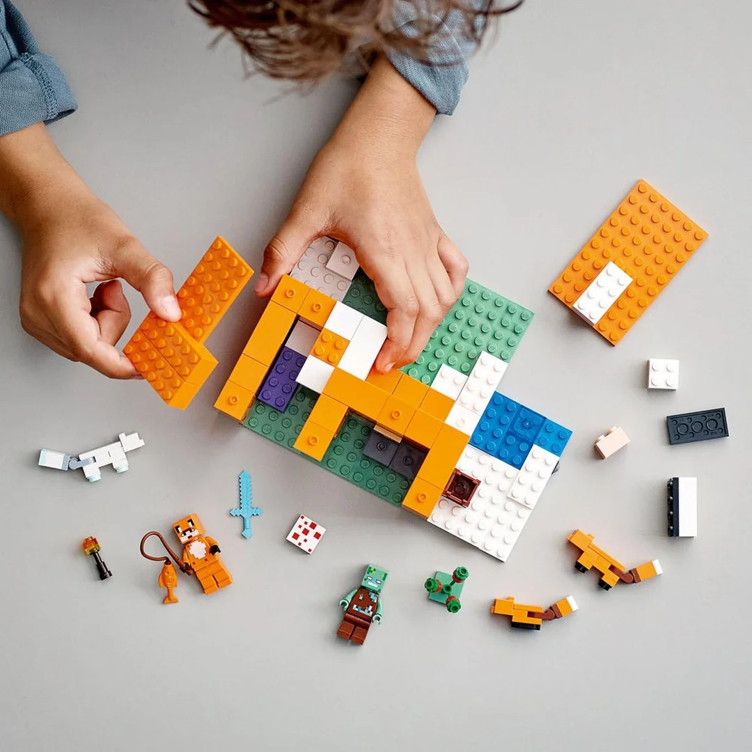 LEGO® Minecraft® 21178 Líščí domček