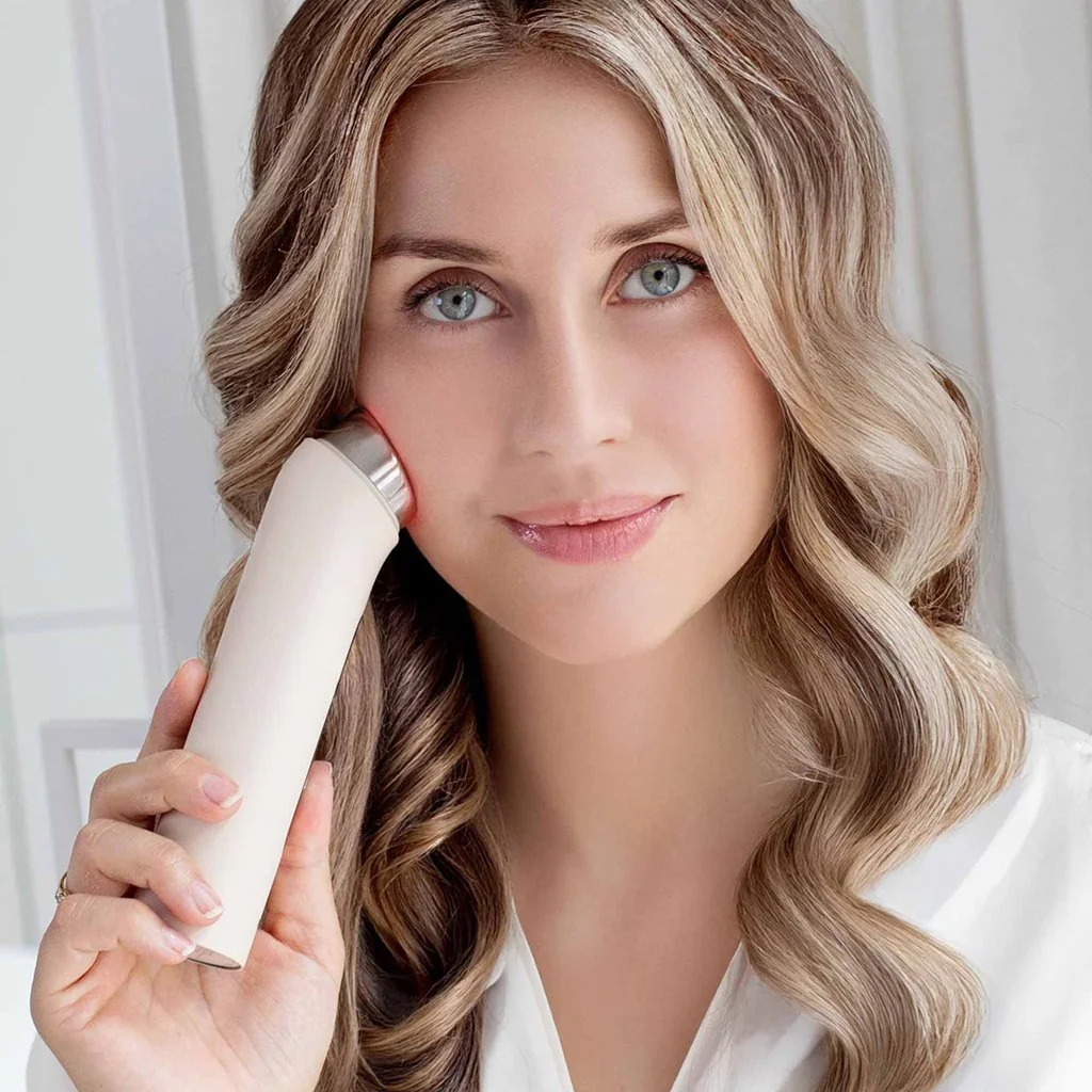 Beauty Multifunkčný prístroj pre starostlivosť o tvár s mikroprúdmi a technológiou omladenia pl