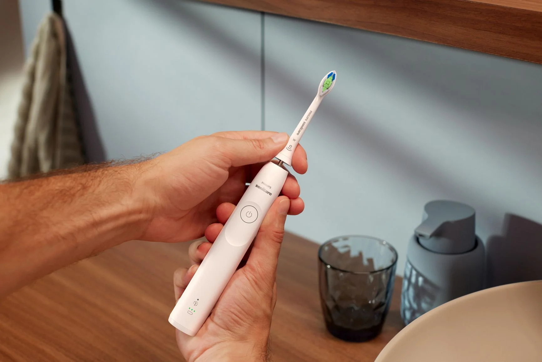 Philips Sonicare 5300 HX7108/02 1×1 ks, sonická elektrická zubná kefka