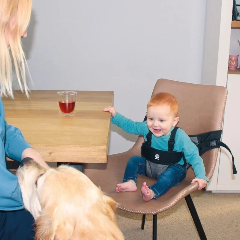 Dooky prenosná textilná stolička Travel Chair Black 