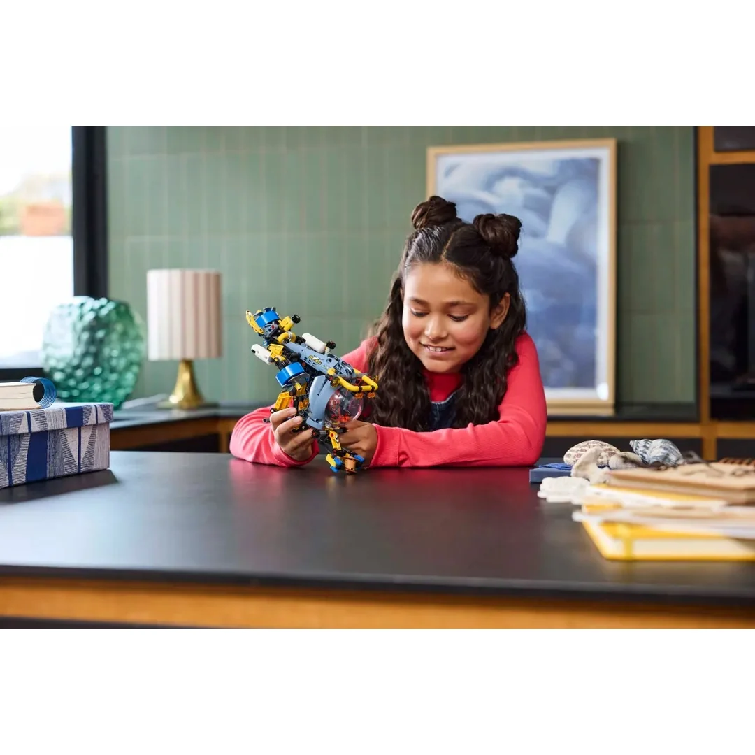 LEGO® Technic™ 42201 Hlbokomorská výskumná ponorka