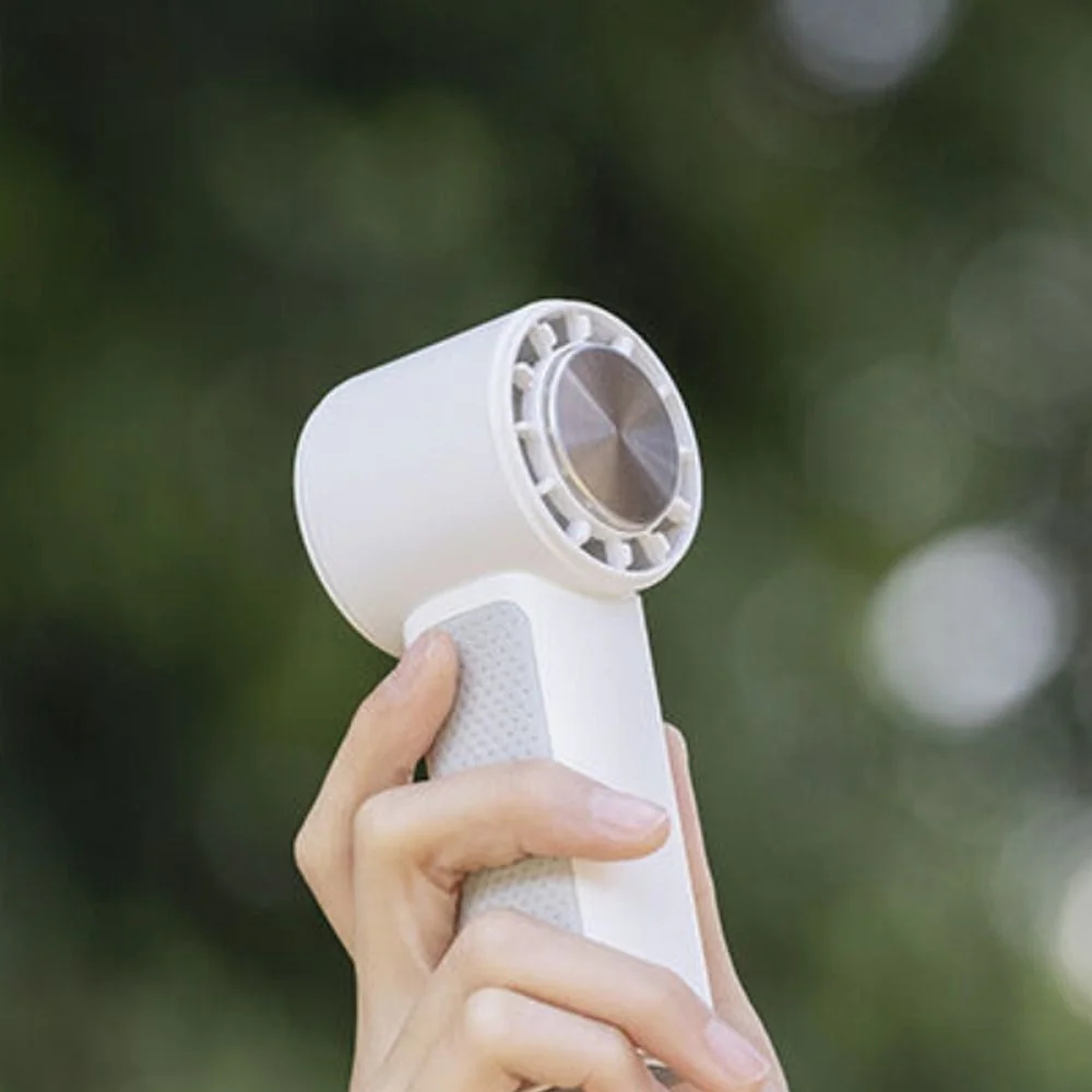 Livefy Spin ručný / stolný ventilátor, zelený