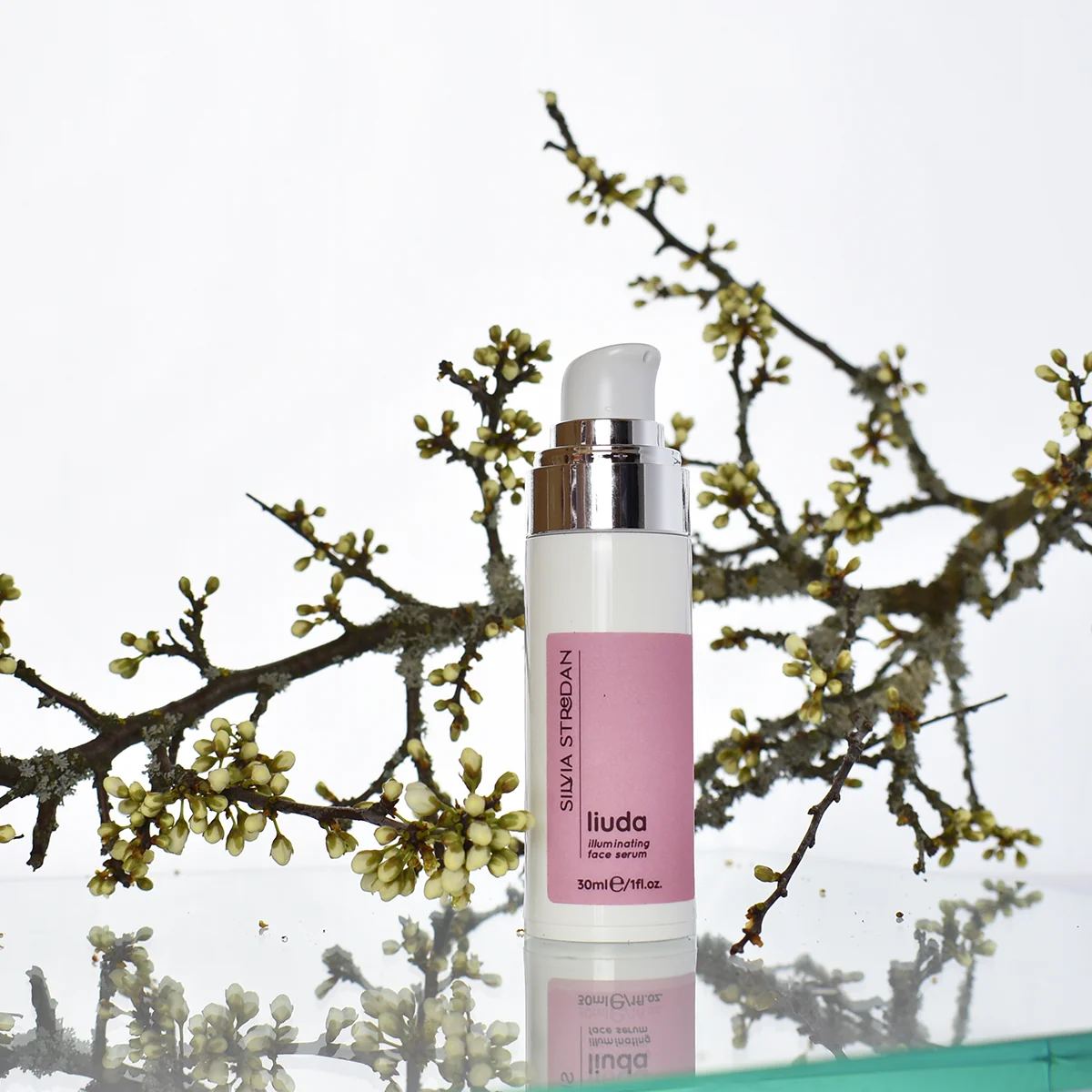 LIUDA, rozjasňujúce krémové sérum, 30ml - exkluzívna beauty-fermentovaná kozmetika, slovenský výrobok