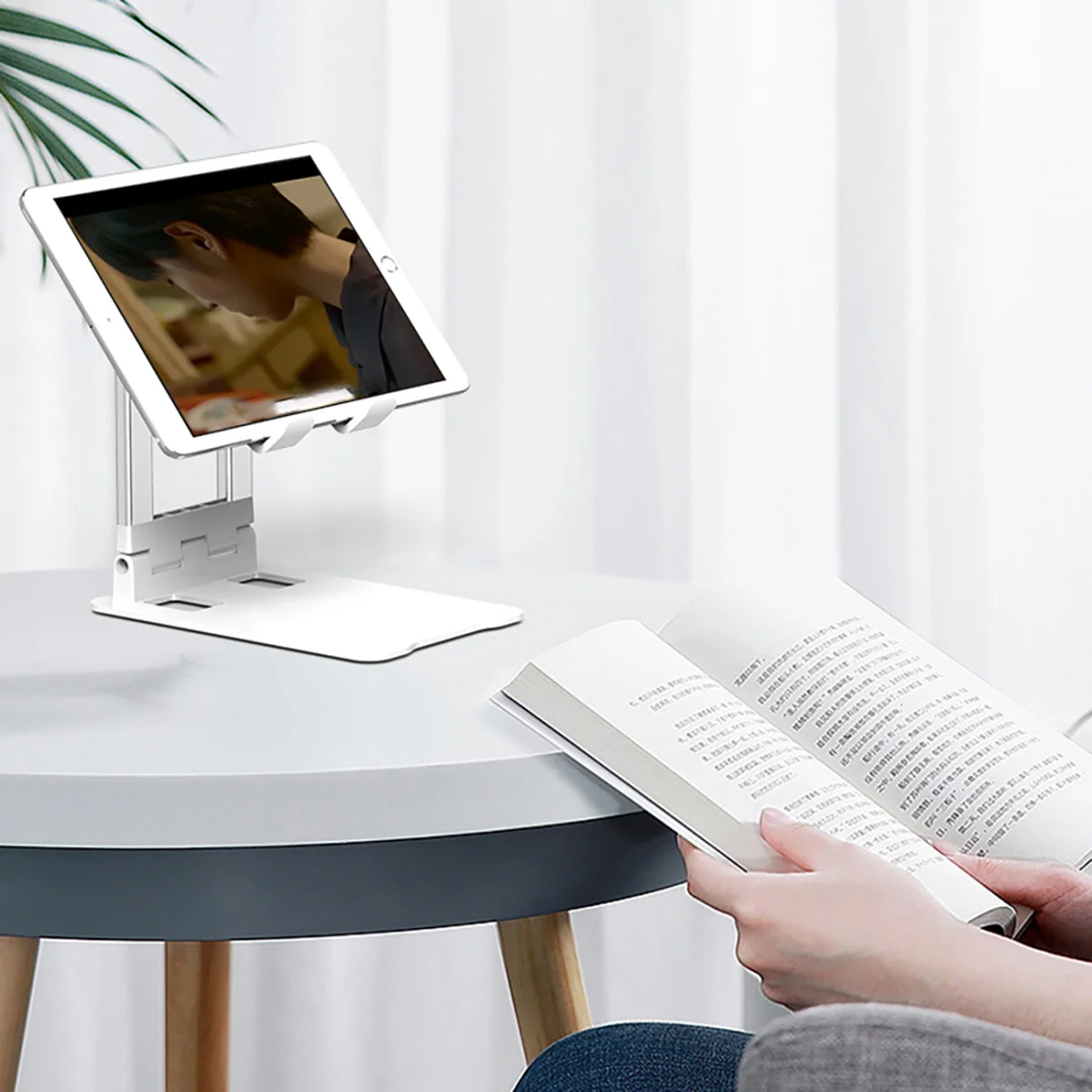 MG Stand V1 stojan na mobil a tablet, biely