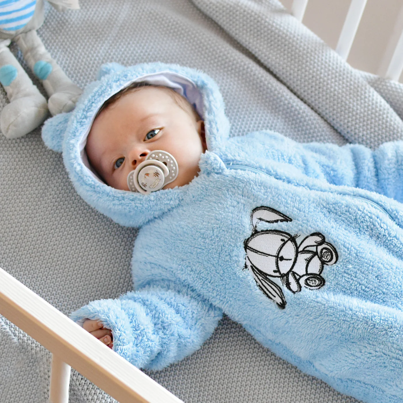 Baby Nellys Chlpáčkový overálek s kapucňou, Cute Bunny - svetlo ružový, veľ. 62