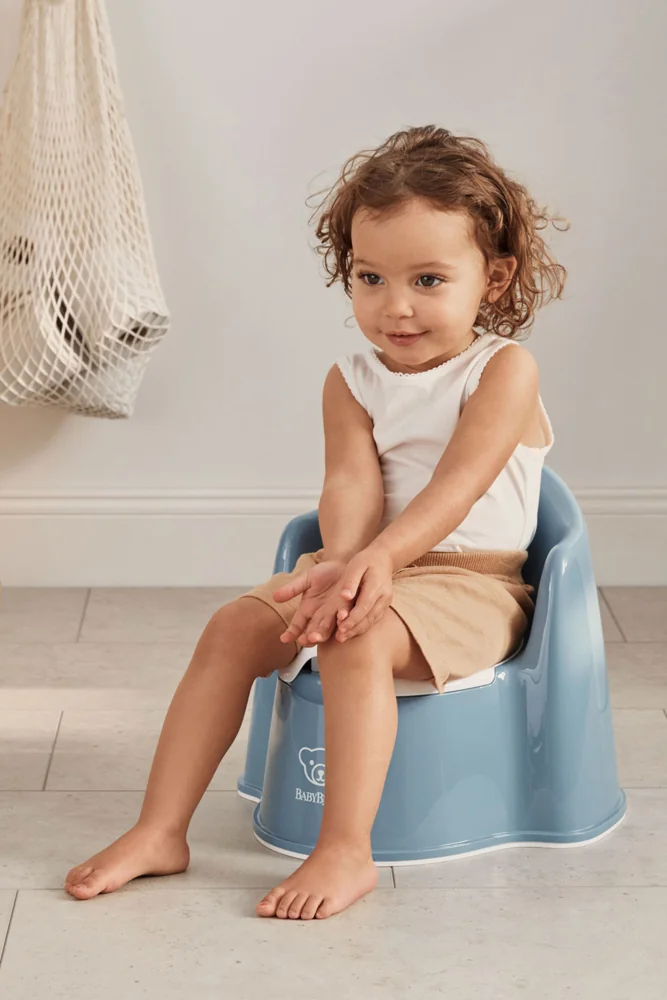 BABYBJÖRN Nočník kreslieko Deep Blue/White 1×1 ks
