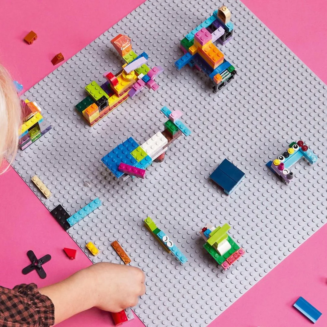 LEGO® Classic 11024 Sivá podložka na stavanie