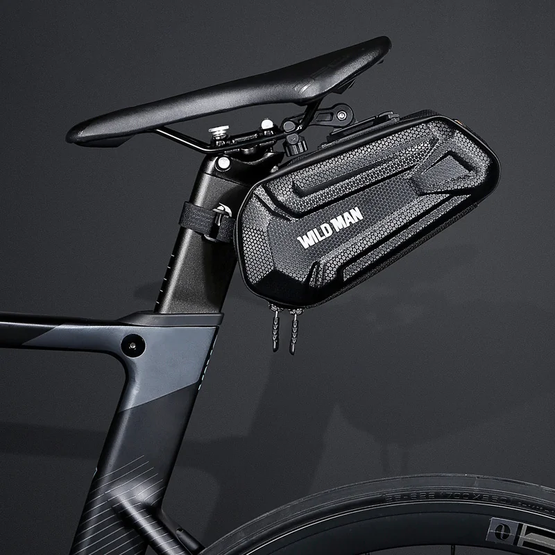 Wild Man XT7 cyklistická taška 1.2L, čierna