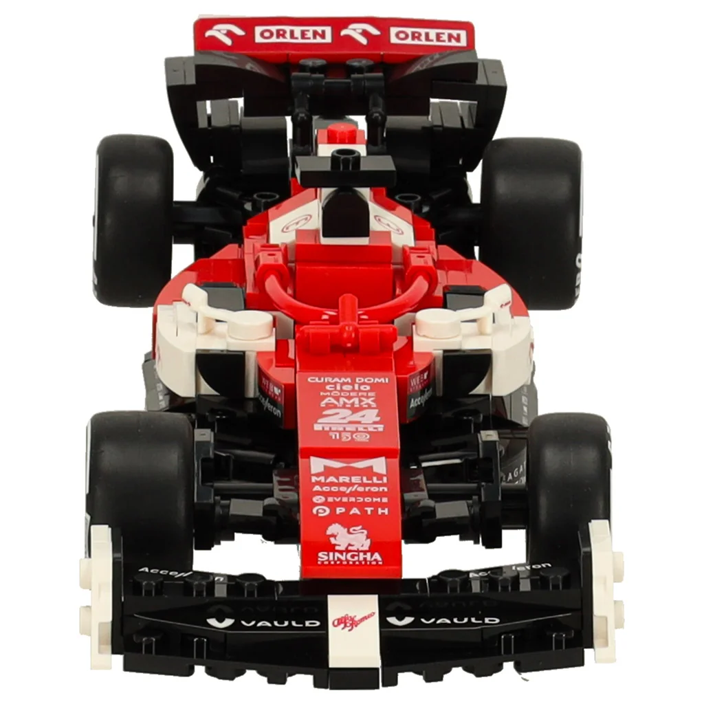 Stavebnica auta Alfa Romeo F1 C42 1:24 – cca 340 dielikov, plastový model