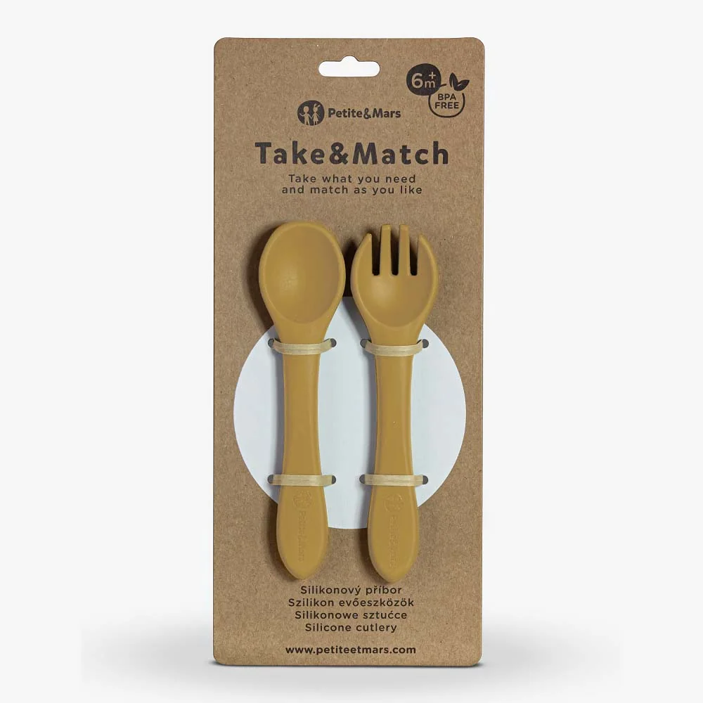 PETITE&MARS Príbor silikónový TAKE&MATCH Intense Ochre 6m+ 1×1 ks, silikónový príbor