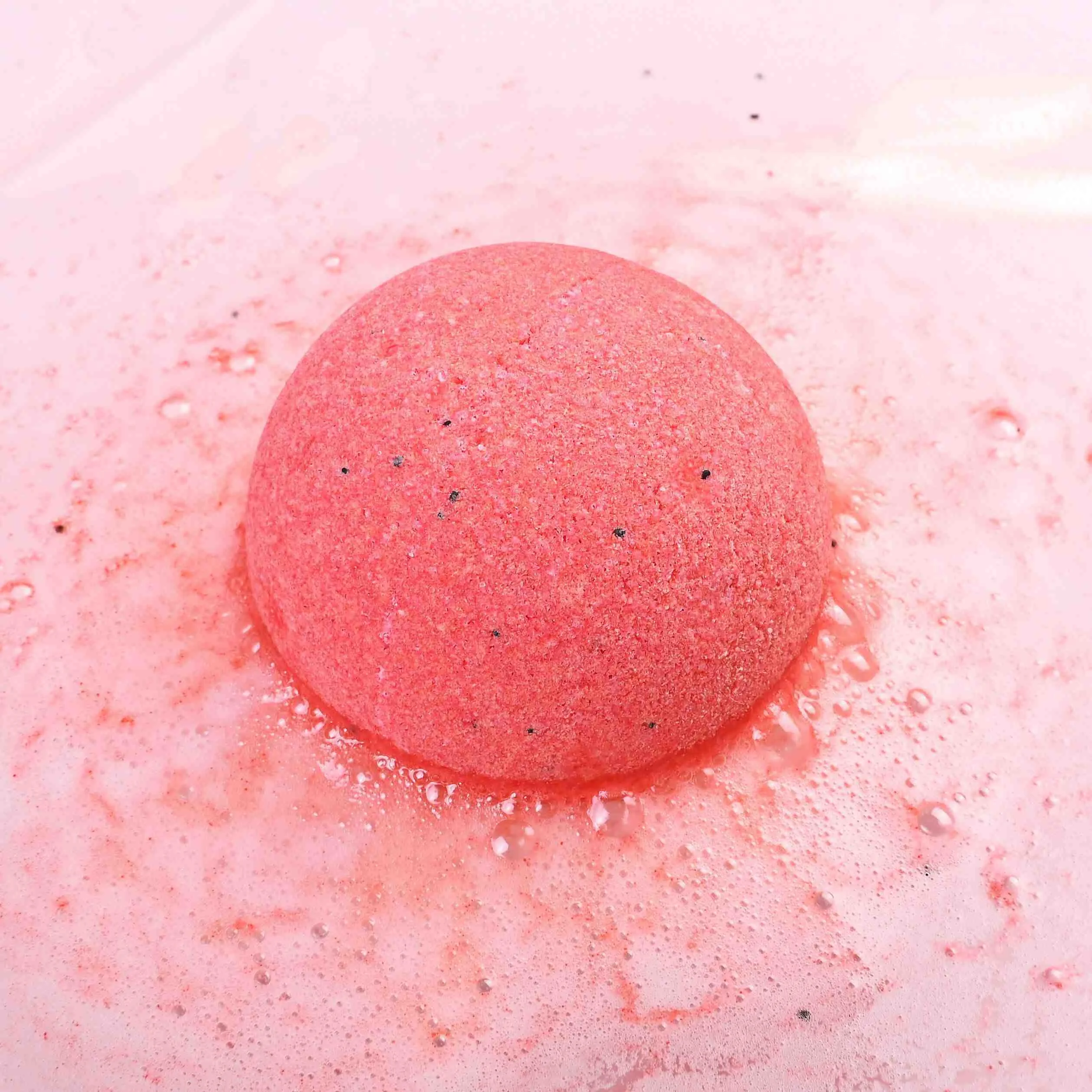EMI Bomba do kúpeľa Sex Bomb jahoda 120 g 1×1 ks, bomba do kúpeľa