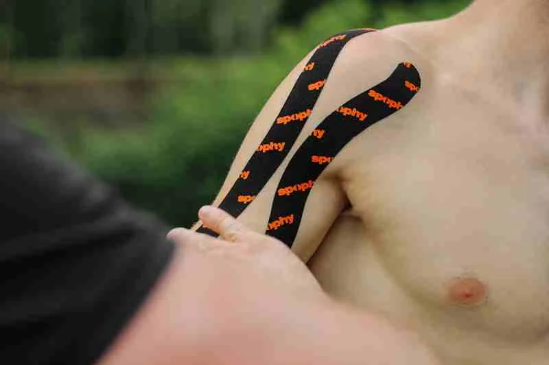 Spophy Kinesiology Tape Black, tejpovacia páska čierna, 5 cm x 5 m 1 ks