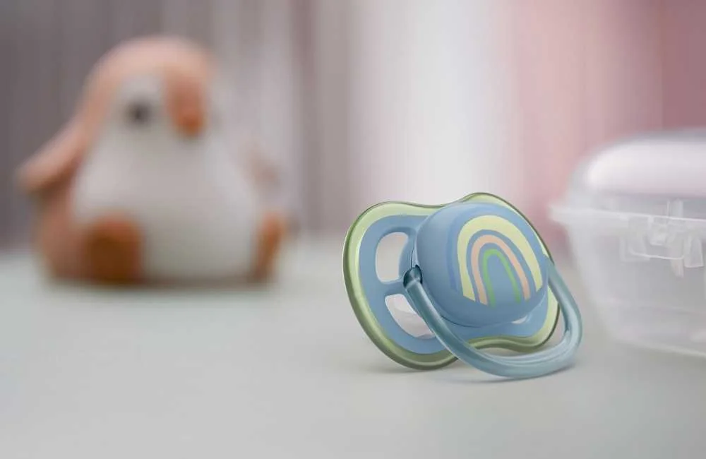 Philips AVENT Cumlík Ultra air obrázok 0-6m dúha 1ks 1×1 ks, cumlík