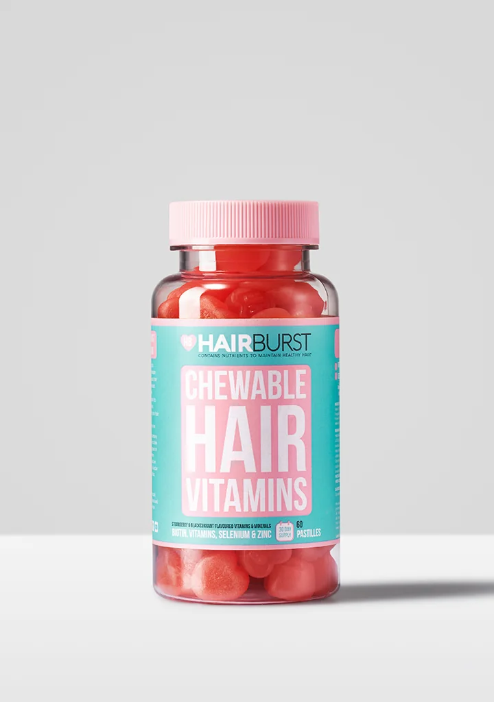 HAIRBURST žuvacie gumené vlasové vitamíny v tvare srdiečka 1×60 ks, žuvacie vitamíny