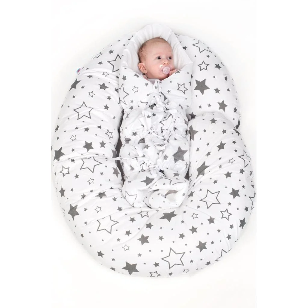 Univerzálny dojčiaci vankúš v tvare C New Baby Ovečky bežový ,