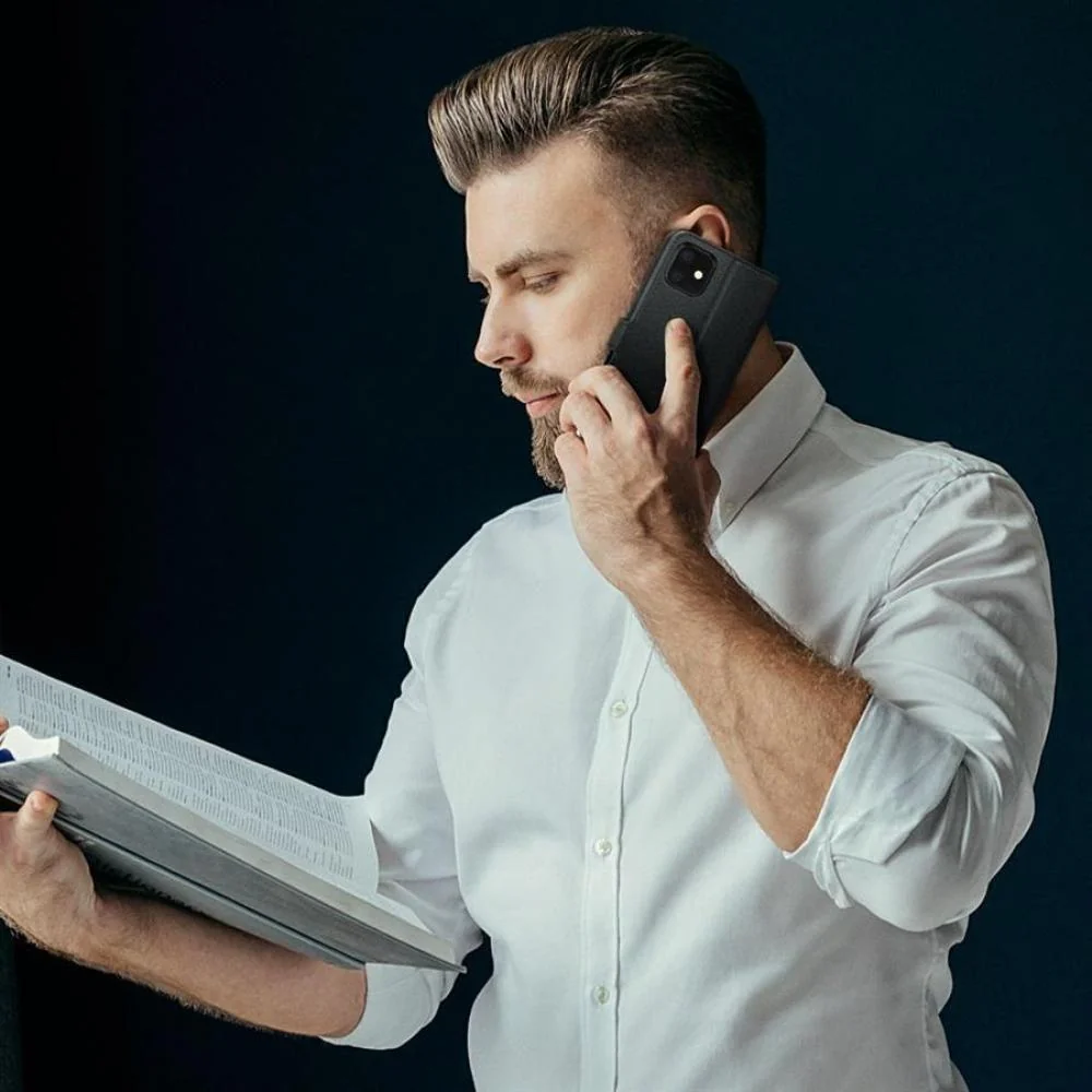 Tech-Protect Wallet knižkové puzdro na Motorola Moto E22 / E22i čierne