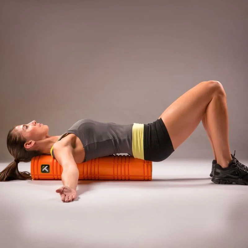 Masážny valec TriggerPoint GRID Foam Roller 2.0 Farba: čierna