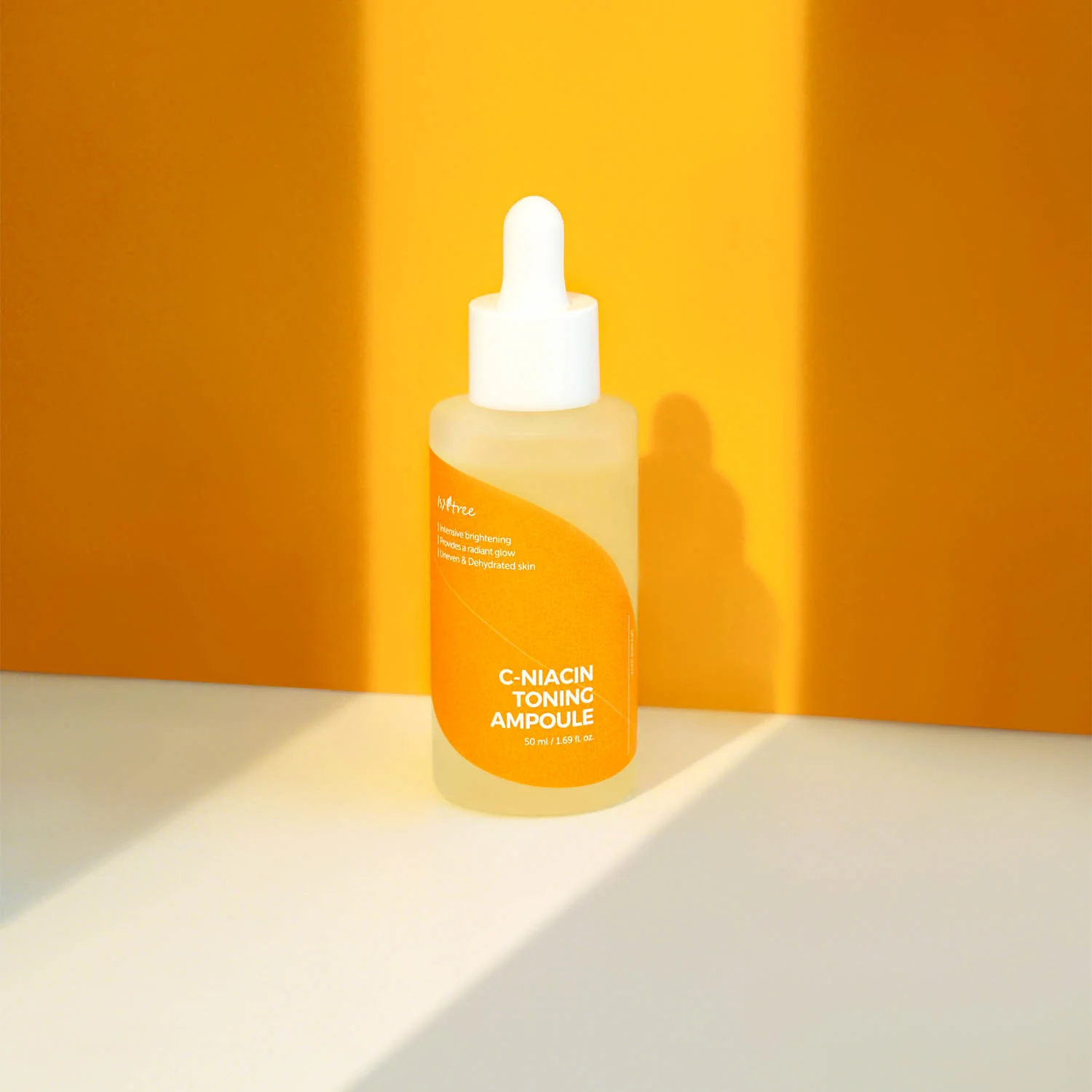 Isntree C-Niacin Toning Ampoule regeneračné a rozjasňujúce sérum 50 ml