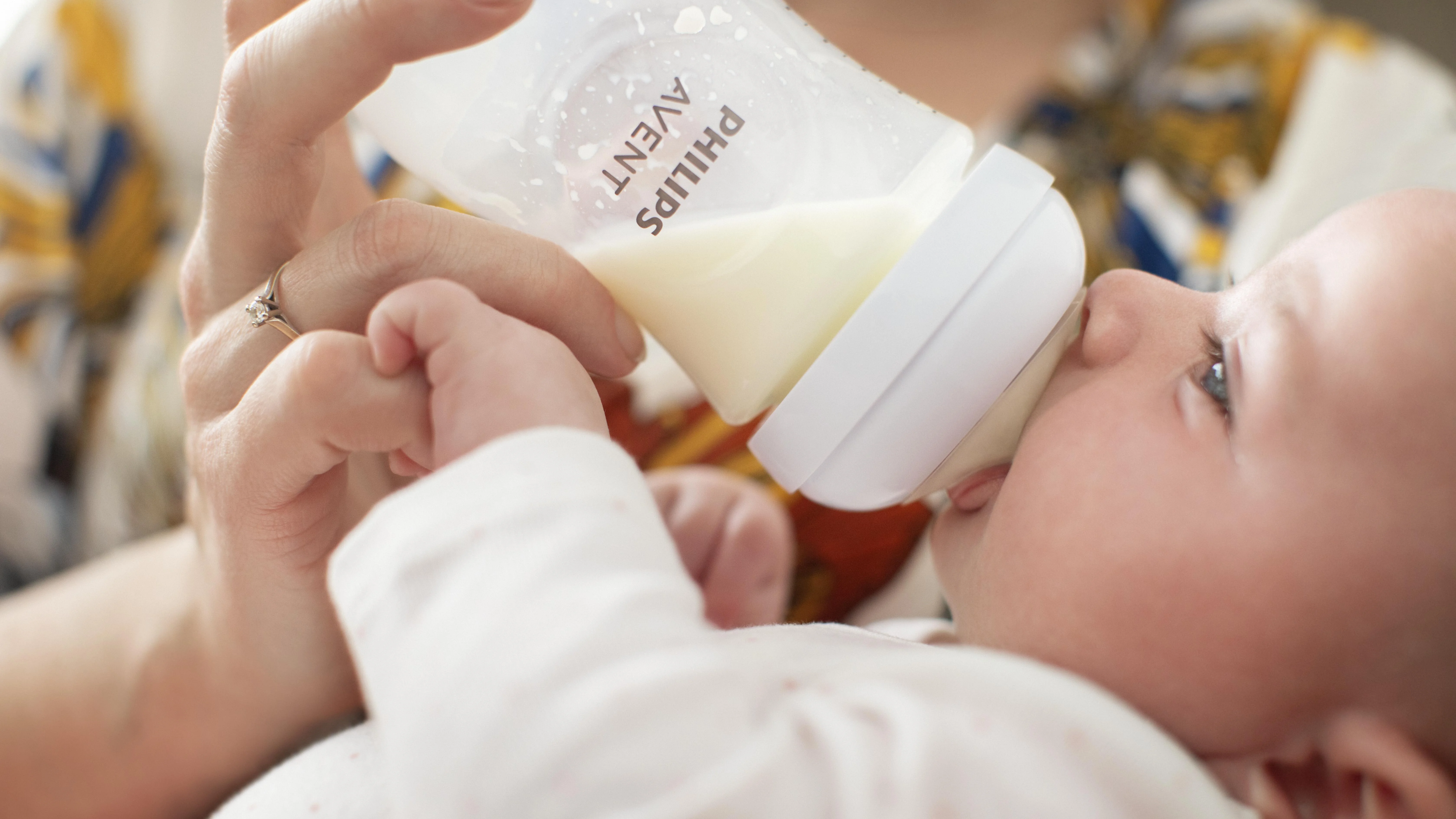 Philips AVENT SCD838/30 Fľaša Natural Response, 2x125 ml, 2x260 ml 4 ks
