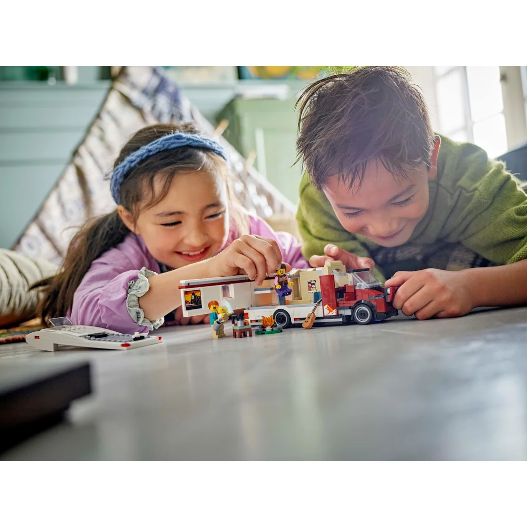 LEGO® City 60454 Prázdninový dobrodružný karavan