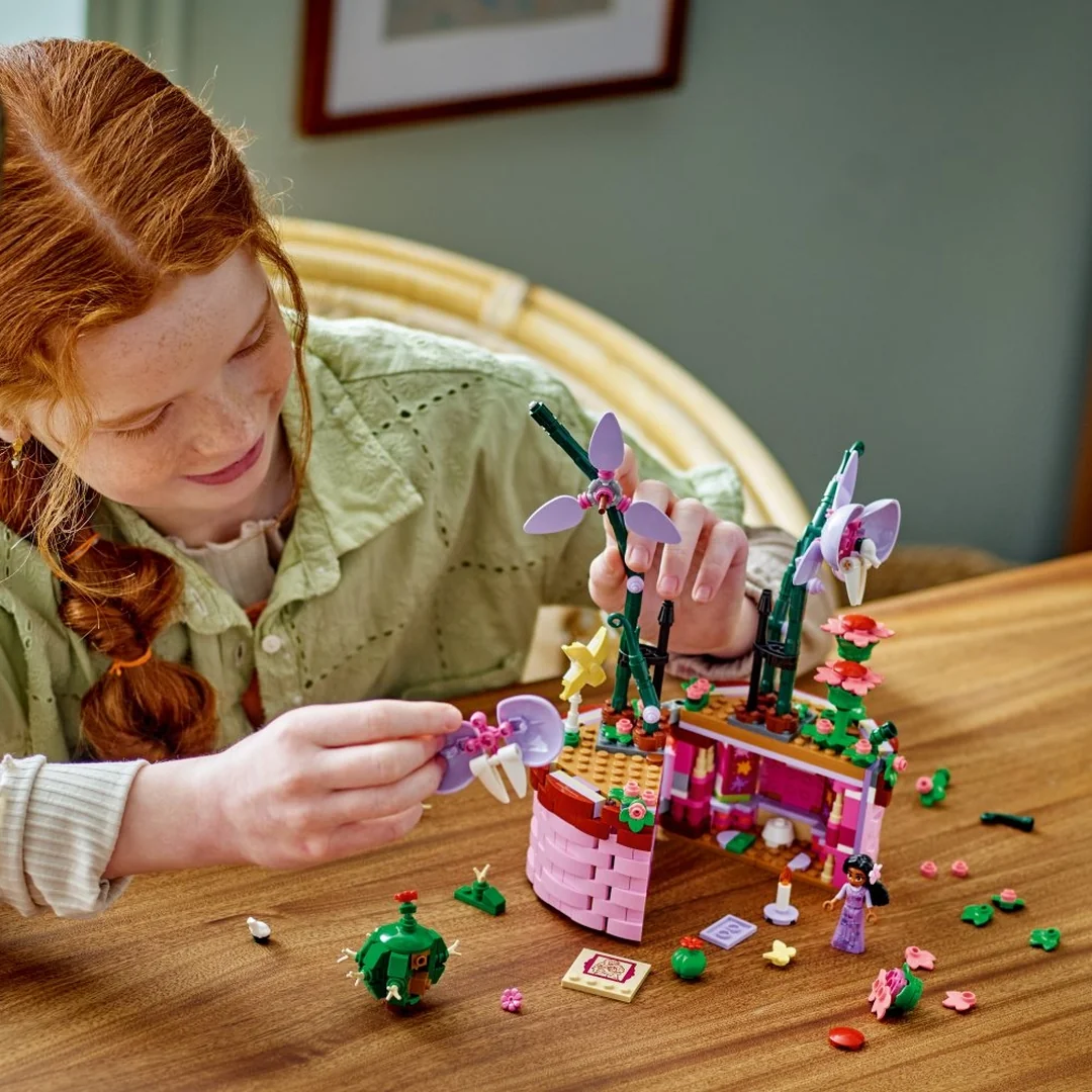 LEGO® Disney™ 43237 Isabelin kvetináč
