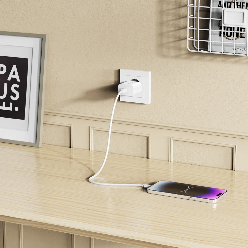 Tech-Protect NC20W sieťová nabíjačka USB-C PD 20W + kábel USB-C / Lightning, biela tning, biela