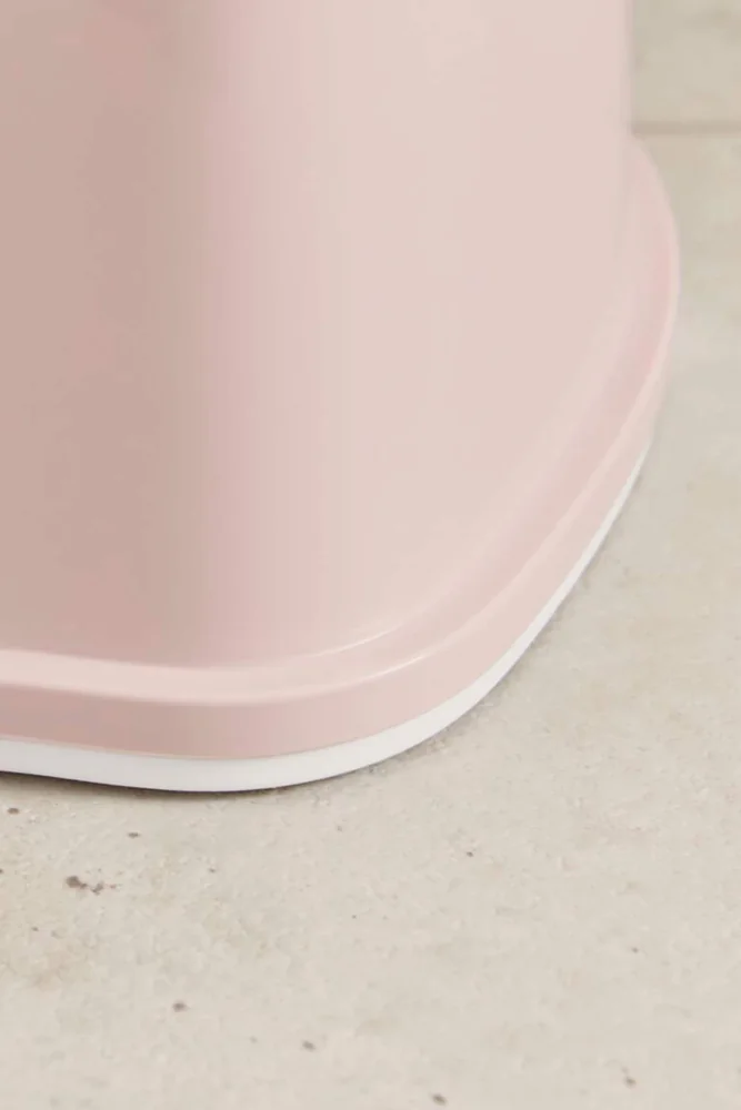 BABYBJÖRN Nočník kreslieko Powder Pink/White 1×1 ks