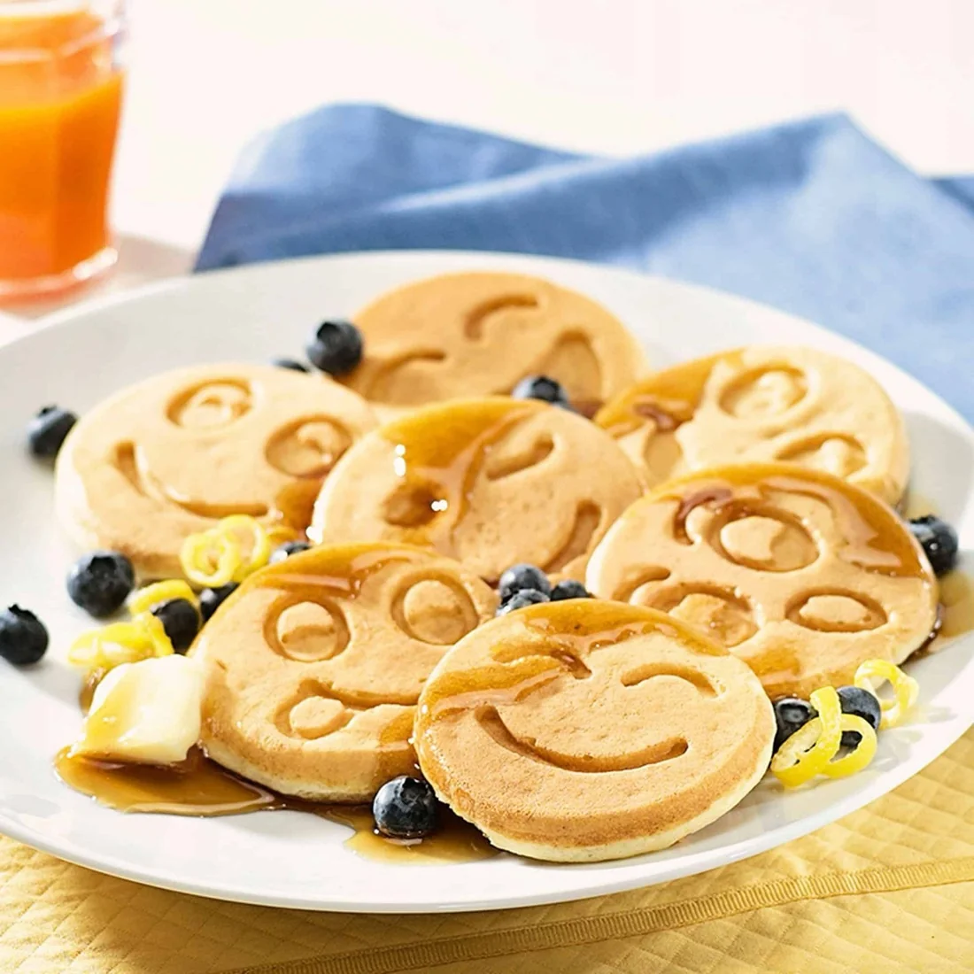 MG Pancakes Emoji panvica na lievance 27cm, čierna