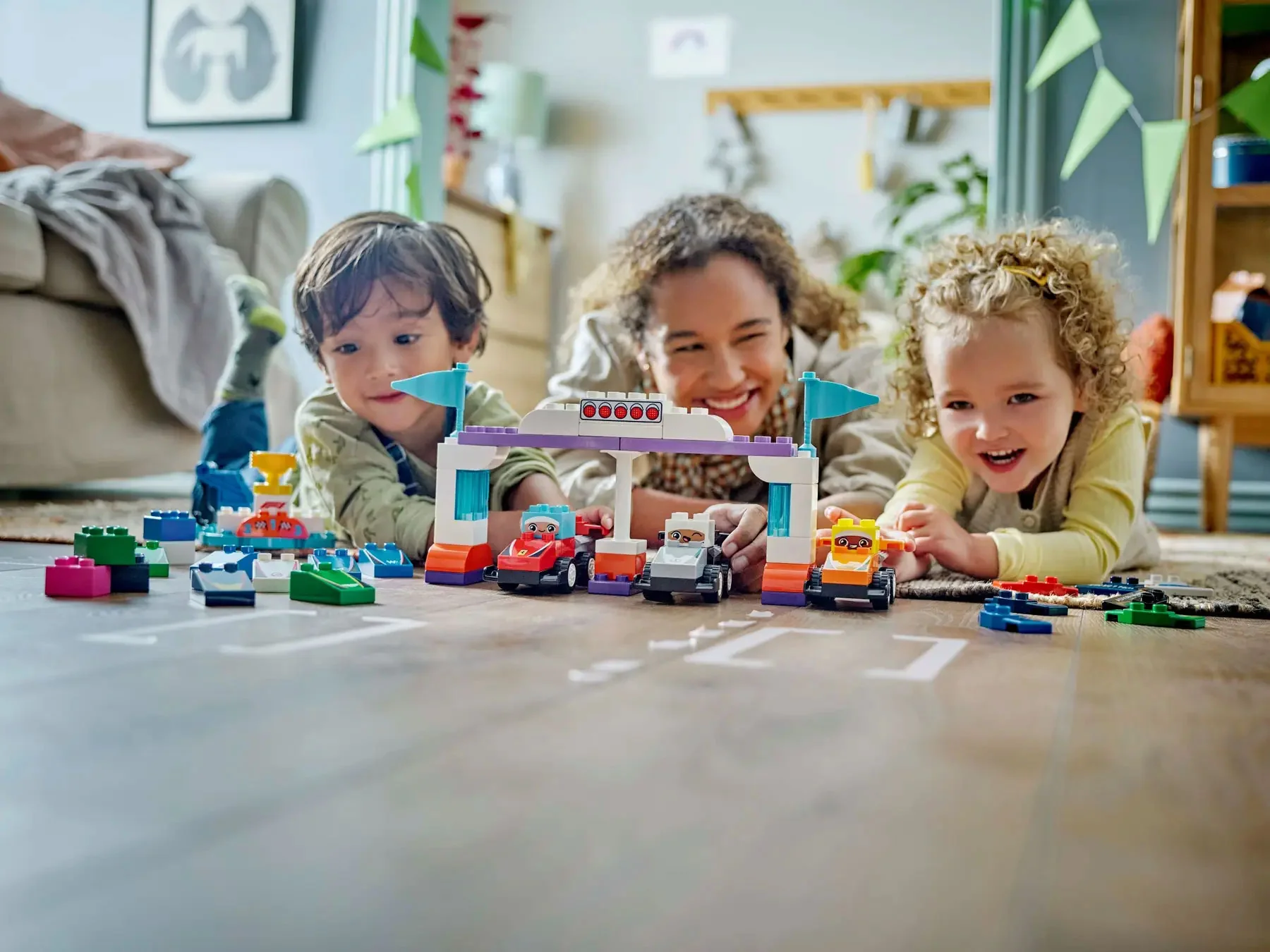 LEGO Pretekárske autá a šoféri tímu F1 10445 