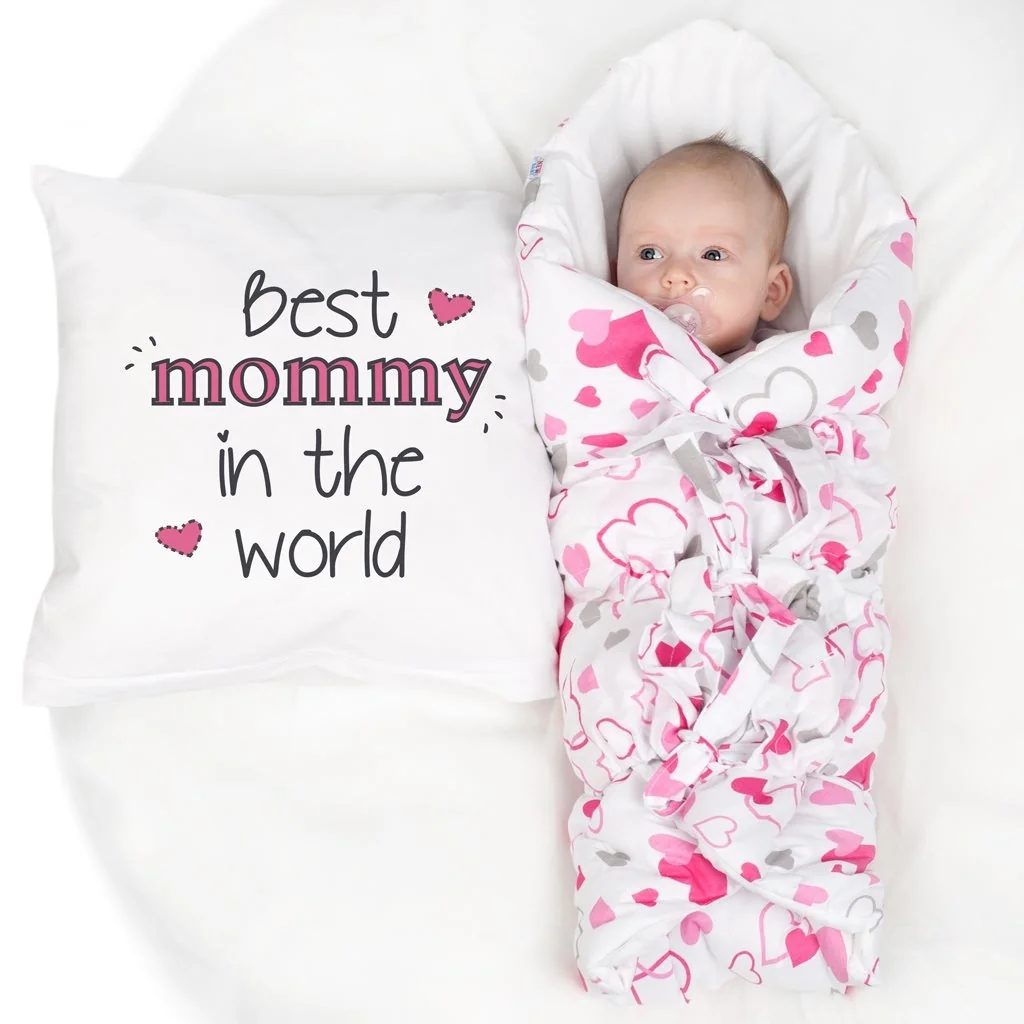 Klasická šnurovacia zavinovačka New Baby modré srdiečka ,