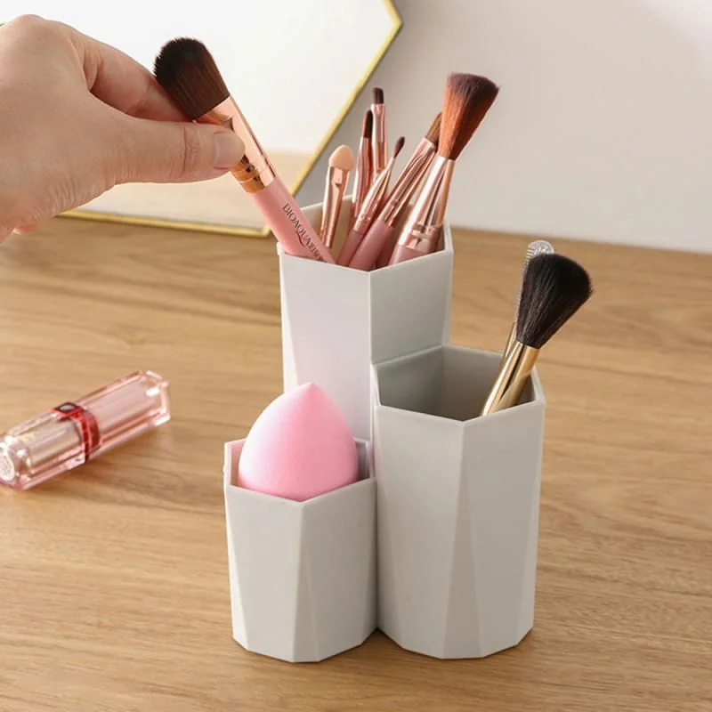 Nádoba na štetec na make-up