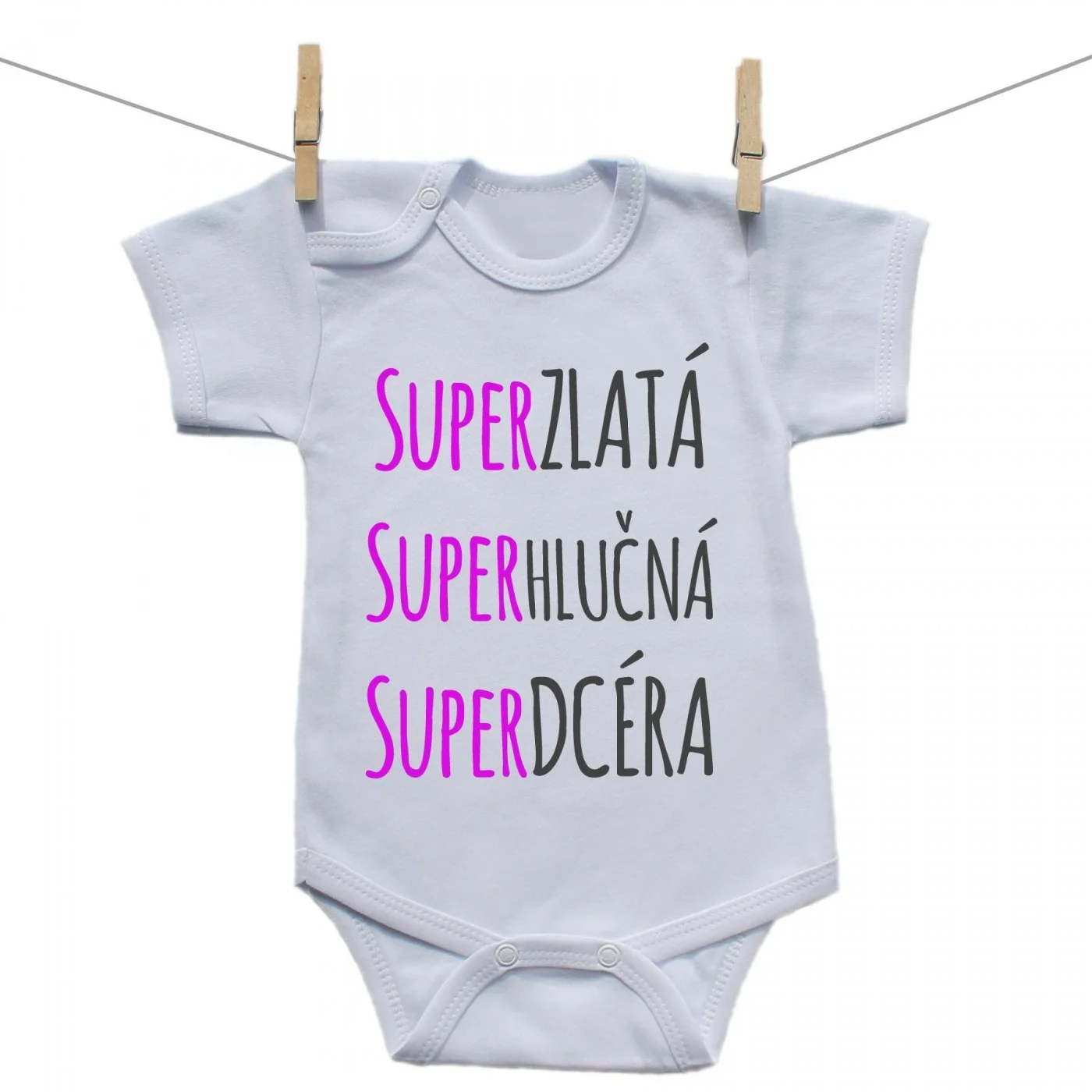 Boodyy Body s krátkym rukávom Super zlatá, super hlučná, super dcéra Veľkosť: 74