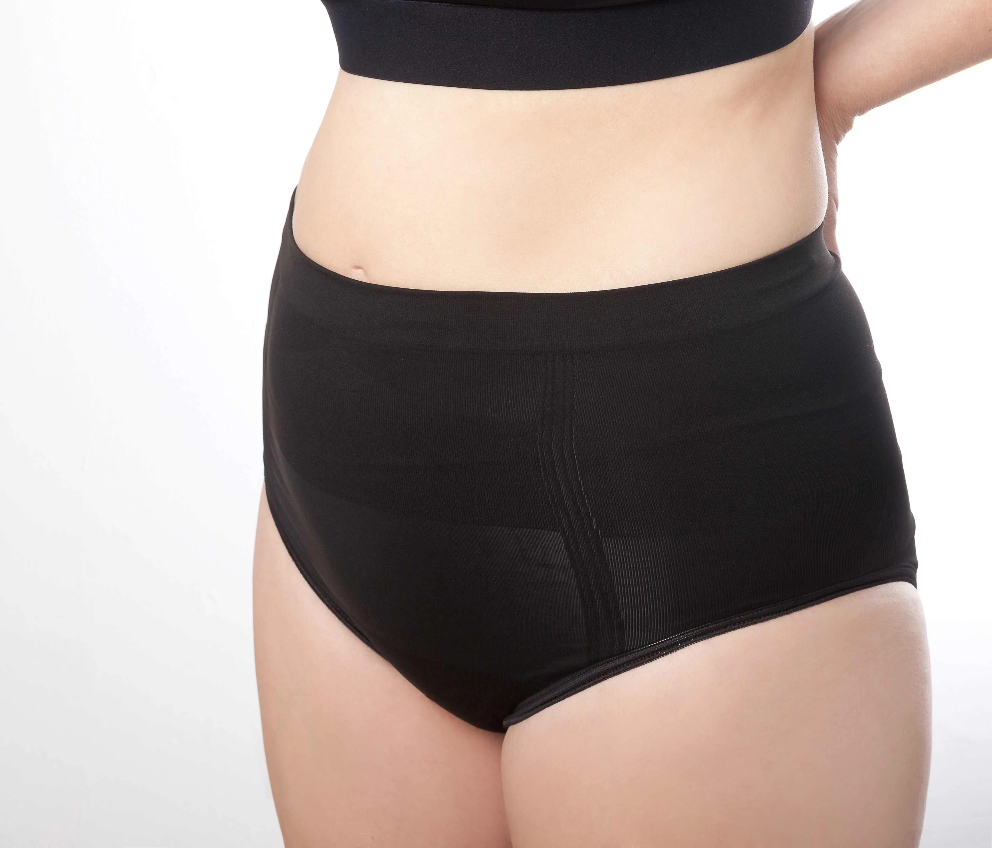 MomCare Sťahujúce nohavičky po cisárskom reze, čierna L-XL 1 ks