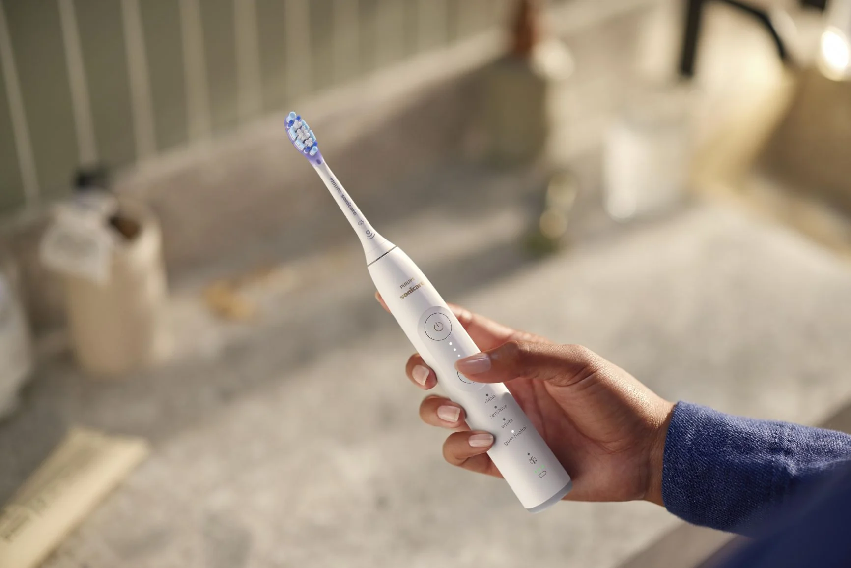 Philips Sonicare 7100 HX7420/01 1×1 ks, sonická elektrická zubná kefka