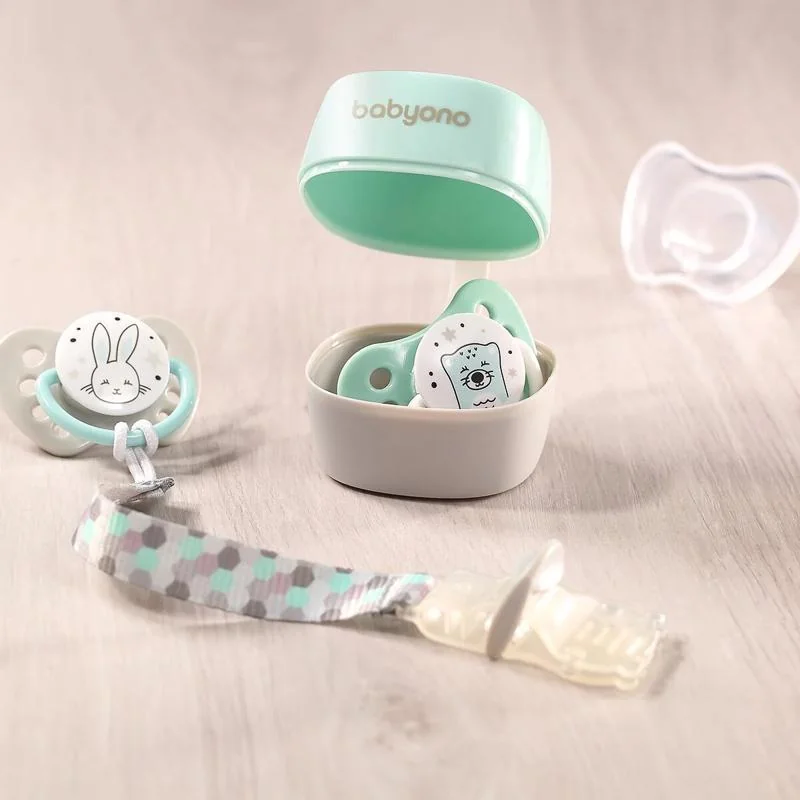 BABYONO Klip na cumlík šedo/zelený 0m+ 1×1 ks