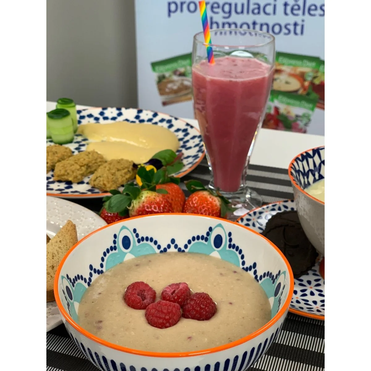 Proteínová kaša s vanilkovo-malinovou príchuťou Express Diet, 60 g