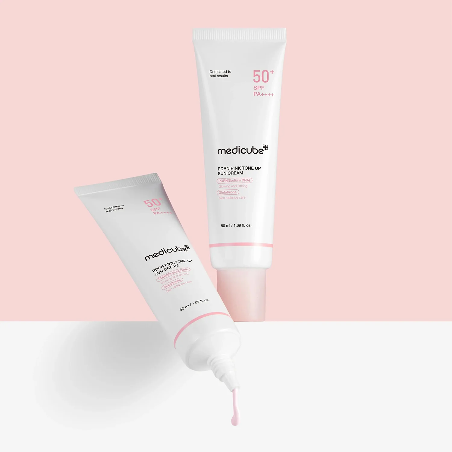 MEDICUBE PDRN Pink Tone Up Sun Cream Ružový tónovací opaľovací krém SPF 50+ s PDRN a niacínamidom 50ml