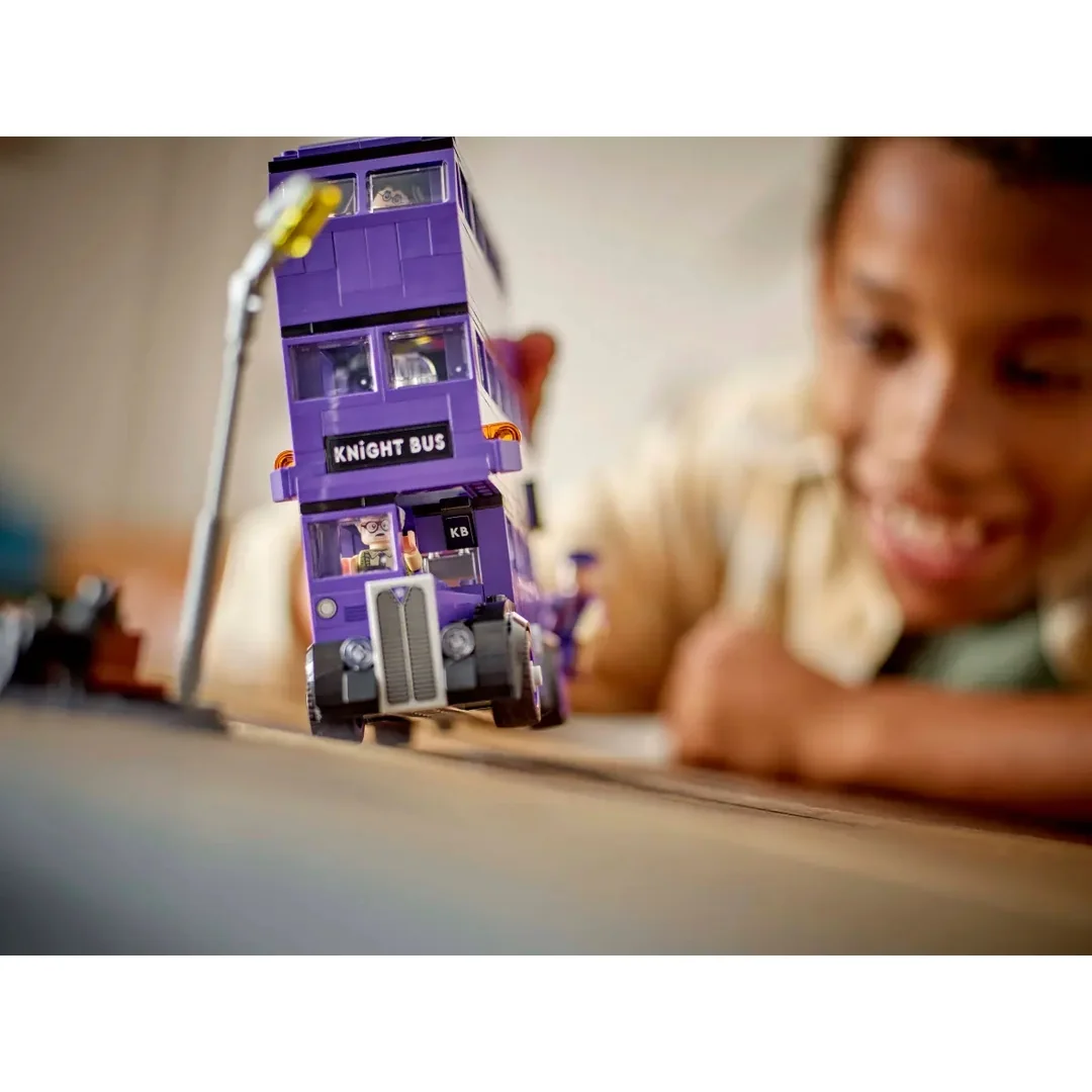 LEGO® Harry Potter™ 76446 Dobrodružstvo v Rytierskom autobuse