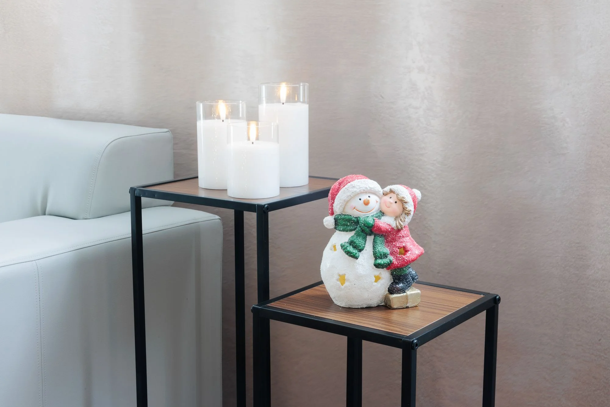 MagicHome vianočná LED dekorácia dievčatko so snehuliakom, balenie 2 ks 8x12.5x15.8 cm