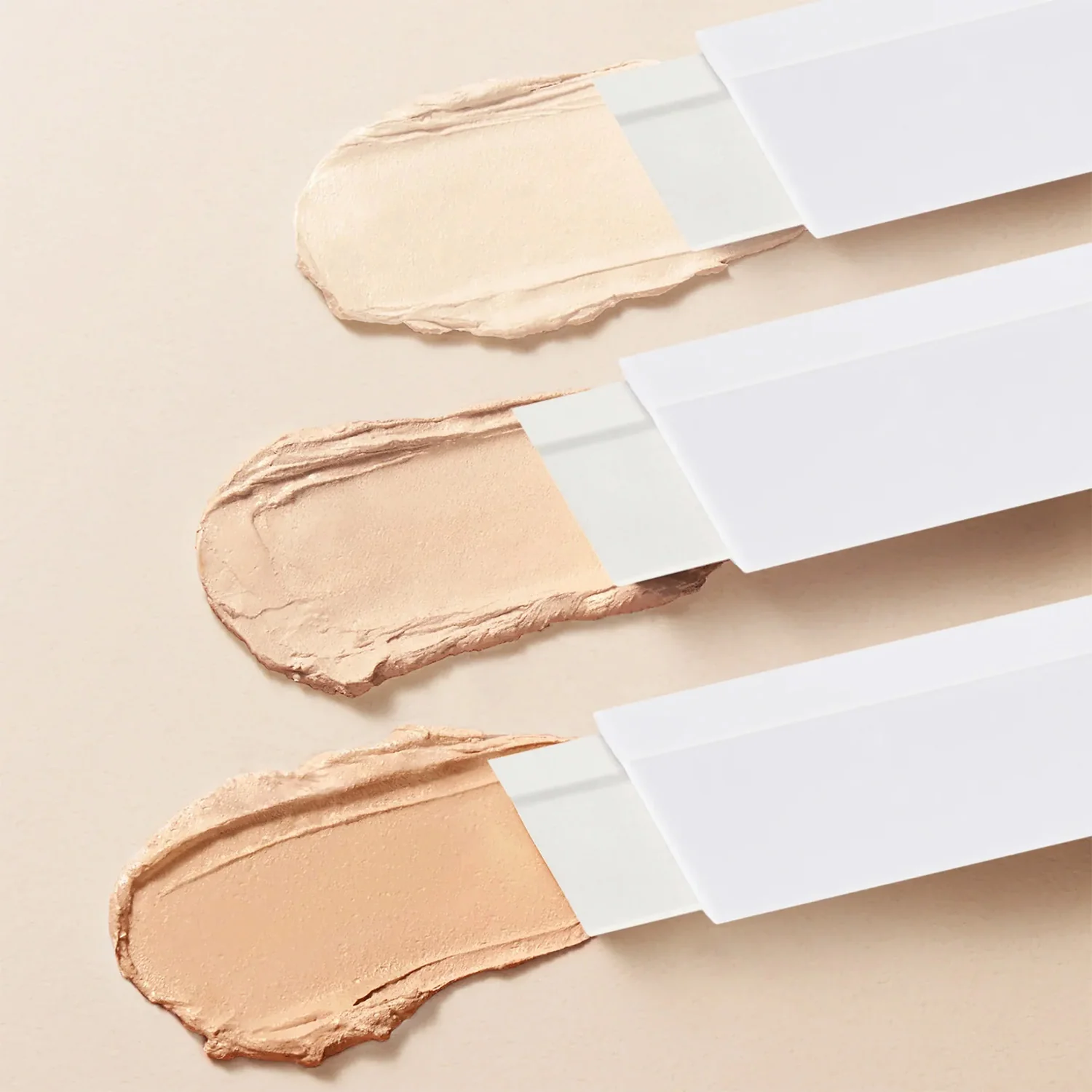 ELROEL - Blanc Cover Cream Stick Deep Krycí make-up meniaci farbu s niacínamidom 13 g